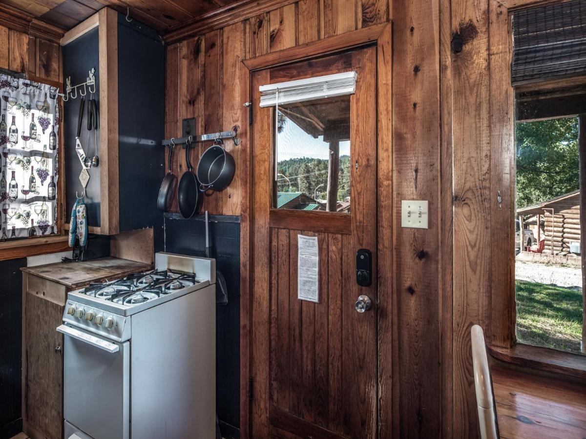 Apache Village 4, King Studio, Midtown, Sleeps 2 Ruidoso Exterior foto